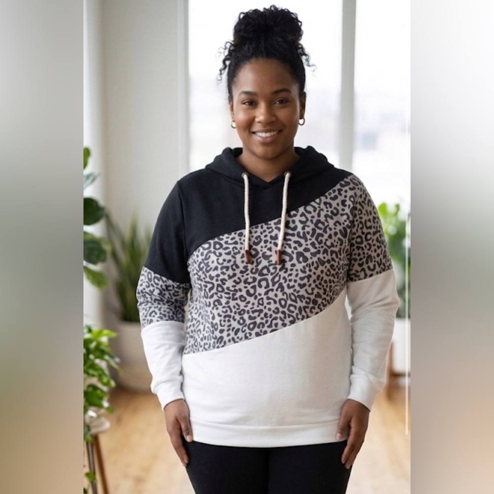 Amazon - Colorblock Leopard Print Pull Over Sweater/Hoodie - Black, Gray & White